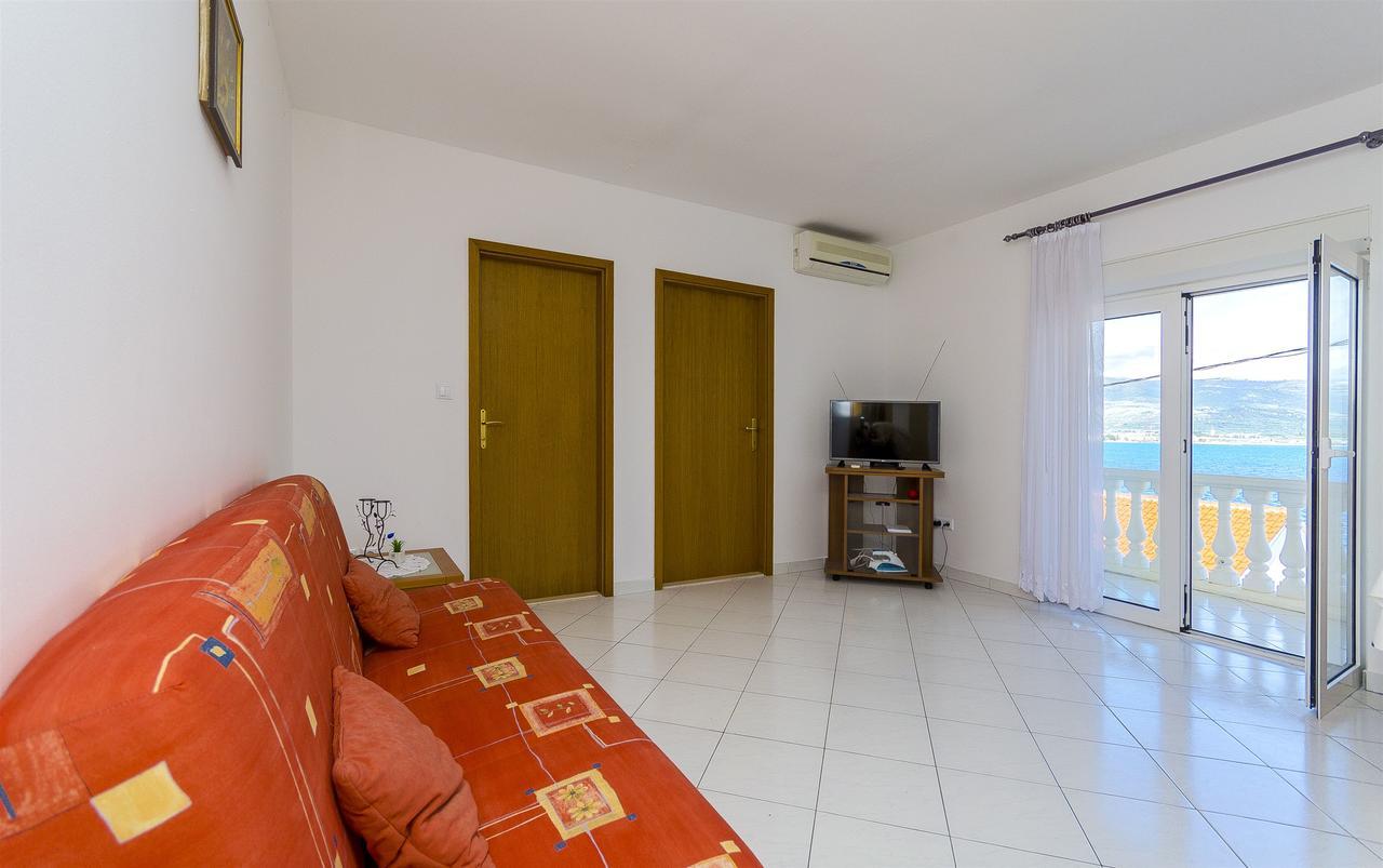 Apartments Krusica 特罗吉尔 外观 照片