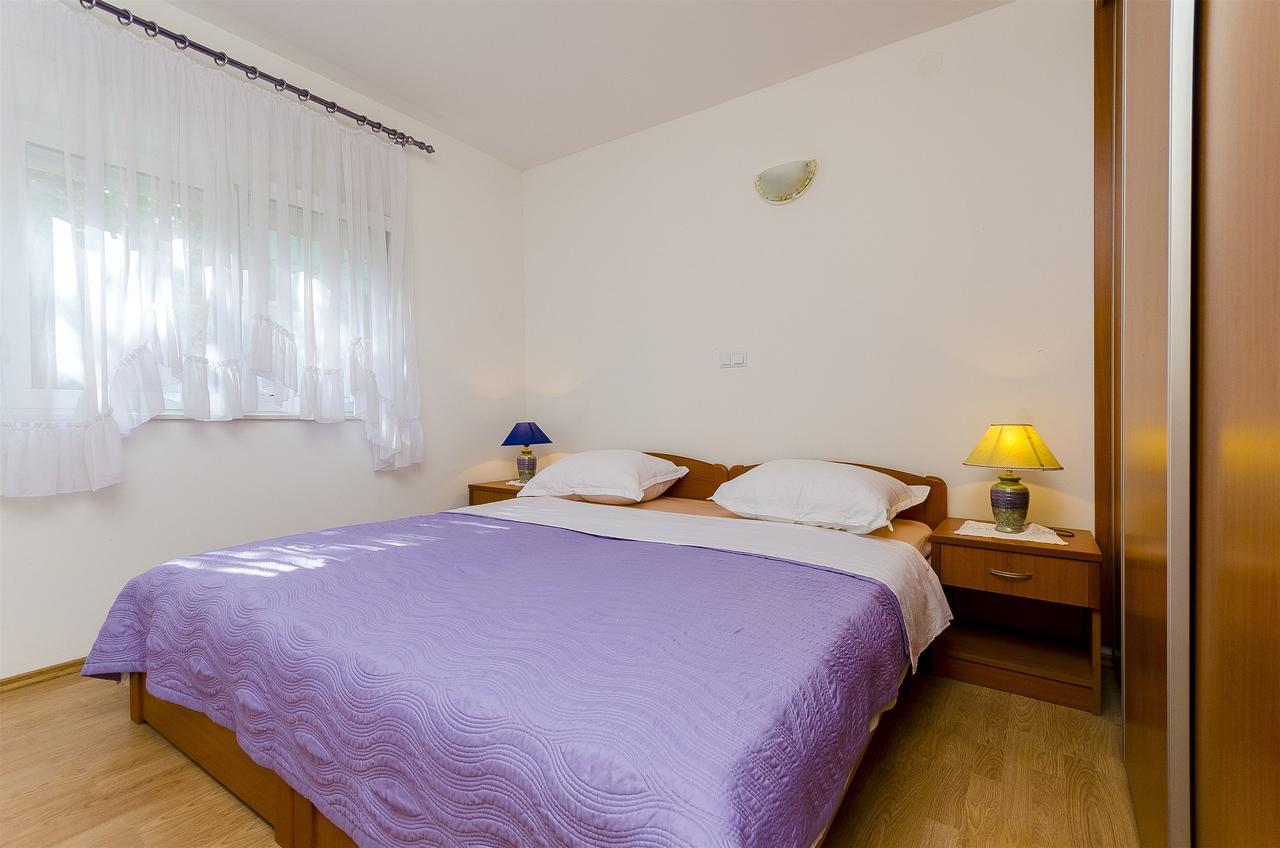 Apartments Krusica 特罗吉尔 外观 照片