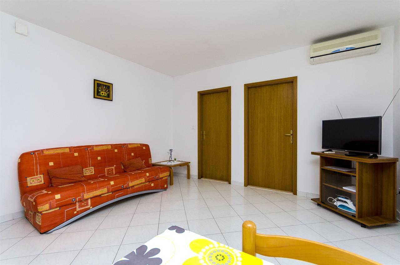 Apartments Krusica 特罗吉尔 外观 照片